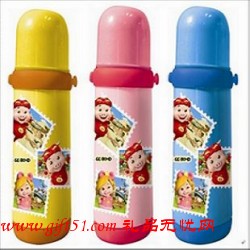 豬豬俠雙背帶時(shí)尚旅行壺定制