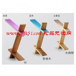 啄木鳥環(huán)保臺(tái)燈 創(chuàng)意LED小夜燈
